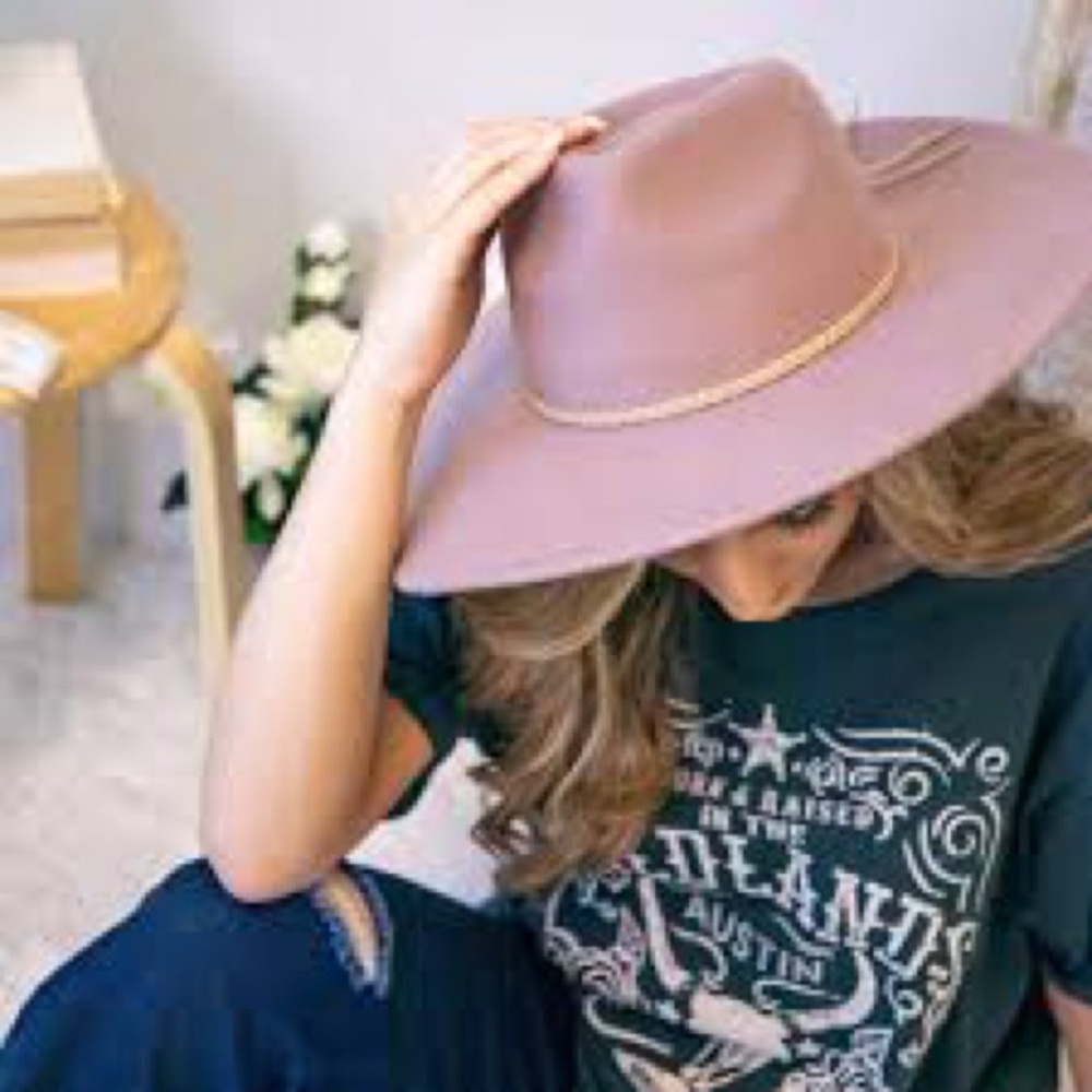 NWT Altar'd State Beige Mauve Wide-Brim Fedora Wool Hat - Picture 1 of 9